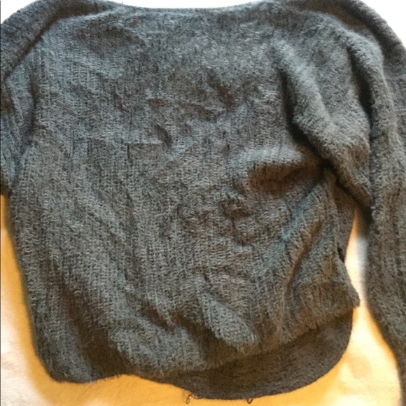 Urban Outfitters Kane Wrap Sweater NWT** - Picture 11 of 11